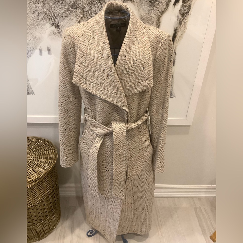 Brooks Brothers tweed coat. Size 4